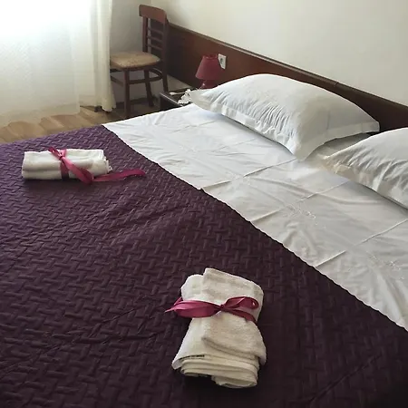 Apartment Neda Drače